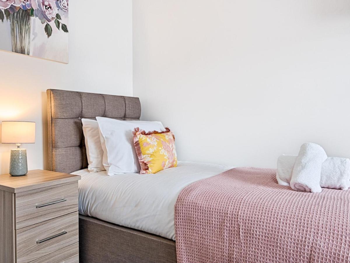 Pass The Keys Luxury Bright Spacious Family Home - Near Beaches Swansea Buitenkant foto
